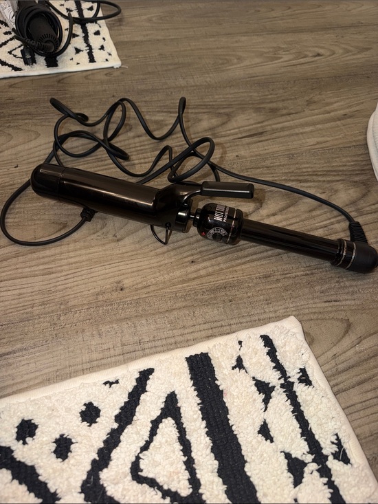 Other - hot tools curling iron 2 inch